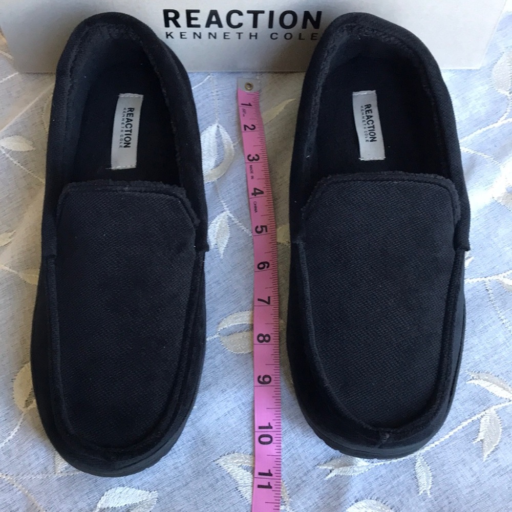 KENNETH COLE Slippers - Picture 8 of 8